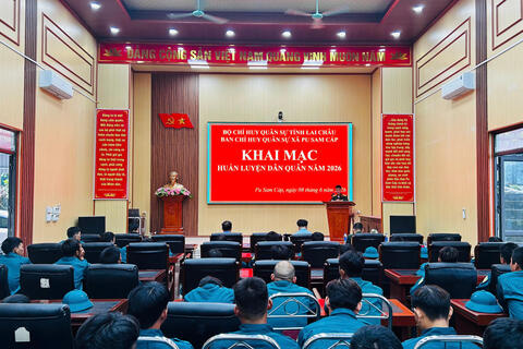 XÃ PU SAM CÁP KHAI MẠC HUẤN LUYỆN DÂN QUÂN NĂM 2026