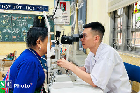 UBND XÃ PU SAM CÁP TỔ CHỨC KHÁM SỨC KHỎE ĐỊNH KỲ, KHÁM SÀNG LỌC MIỄN PHÍ CHO NHÂN DÂN BẢN NOONG HẺO 1 VÀ NOONG HẺO 2 (CŨ)