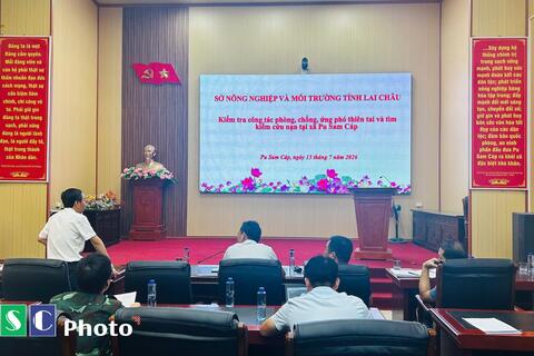 SỞ NÔNG NGHIỆP VÀ MÔI TRƯỜNG TỈNH LAI CHÂU KIỂM TRA CÔNG TÁC PHÒNG, CHỐNG THIÊN TAI VÀ TÌM KIẾM CỨU NẠN TẠI XÃ PU SAM CÁP