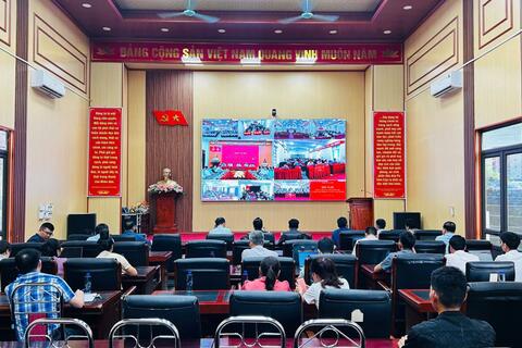 ĐẢNG ỦY XÃ PU SAM CÁP DỰ HỘI NGHỊ SƠ KẾT CÔNG TÁC 6 THÁNG ĐẦU NĂM, TRIỂN KHAI NHIỆM VỤ 6 THÁNG CUỐI NĂM 2026