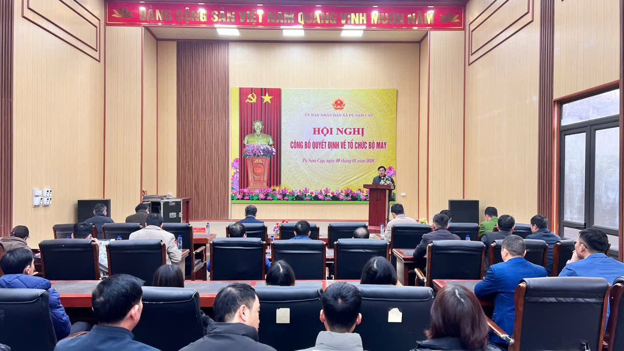 (Quang cảnh hội nghị)